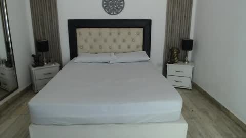 SAM MANSON online show from March 8, 12:18 pm