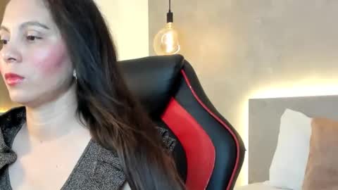 S A M A N T H A online show from September 13, 3:14 am