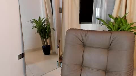 Samantha Ferrec online show from November 4, 9:42 pm