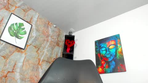 samantha_milfs online show from January 10, 11:33 am