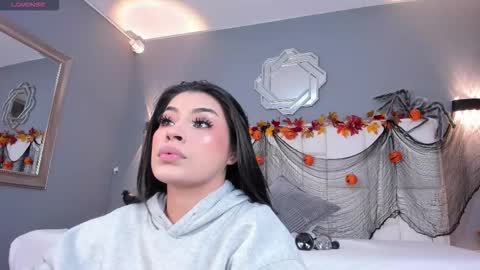  Samanthaa online show from October 21, 11:47 am