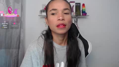 sam online show from November 11, 11:29 am