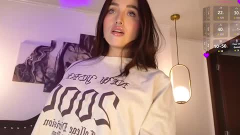 IGSamanthaGrant 10 online show from April 6, 11:06 pm