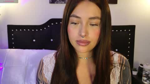 IGSamanthaGrant 10 online show from May 12, 6:14 pm