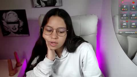 Samantha online show from November 19, 3:01 pm