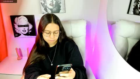 Samantha online show from April 9, 3:17 pm