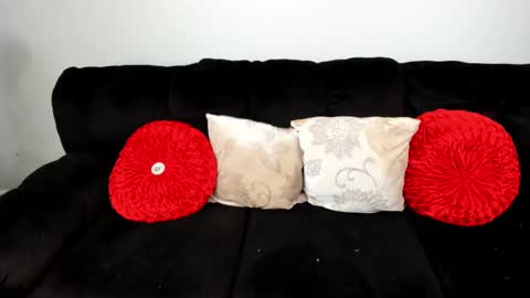 Yaya online show from February 28, 9:12 pm