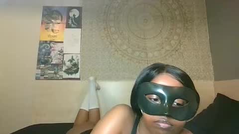 Snapshot of sami_brown chatting on October 21, 10:47 pm Sami online show from October 21, 10:47 pm