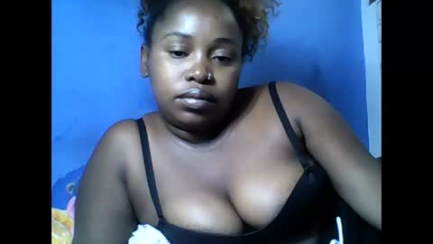samirah_69 online show from May 29, 7:06 am
