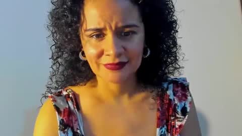 Snapshot of samm_hoti chatting on December 5, 8:22 pm sam online show from December 5, 8:22 pm