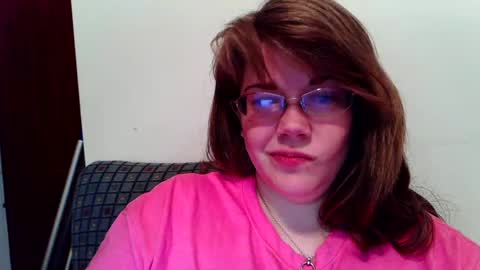 Snapshot of sammy_lyn chatting on September 19, 5:01 pm Sam online show from September 19, 5:01 pm