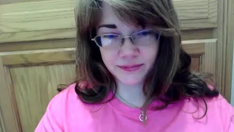 Snapshot of sammy_lyn chatting on September 14, 7:12 pm Sam online show from September 14, 7:12 pm