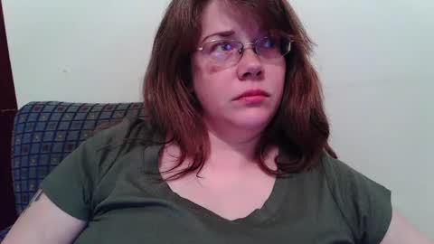 Snapshot of sammy_lyn chatting on October 4, 8:35 pm Sam online show from October 4, 8:35 pm