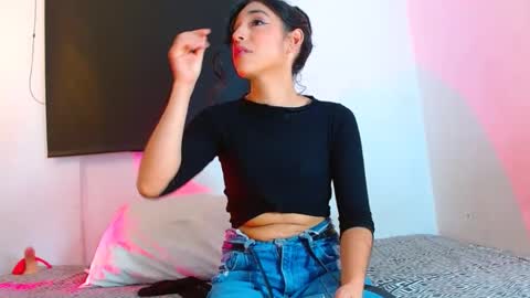 Snapshot of samntha_ferrer28 chatting on January 26, 5:02 am Samantha ferrer online show from January 26, 5:02 am