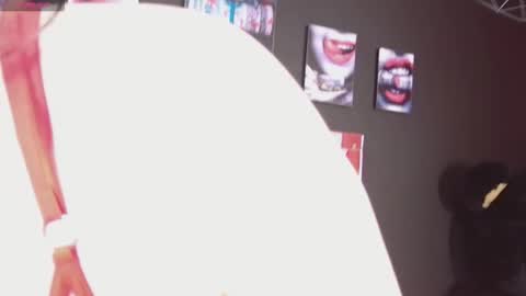 samy_noa online show from October 7, 8:24 pm