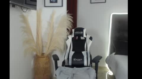 samy_vsn online show from September 18, 11:47 pm