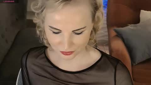 Sandra online show from March 12, 5:32 am