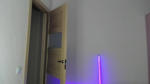 sandra_lovenzo online show from February 22, 3:23 am