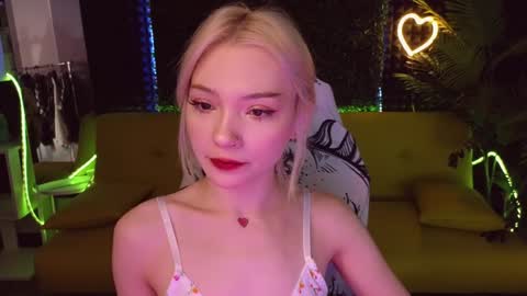 Sandy  online show from January 31, 1:11 am