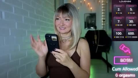 Snapshot of sandralawrence chatting on October 8, 9:19 pm Schedule uploadedTake a look on NEW showAnd 2 Secret shows this month See youhope often online show from October 8, 9:19 pm