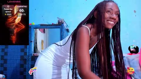 sandy  online show from November 22, 2:03 am