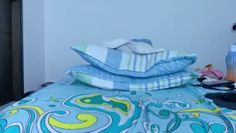 sandy online show from December 16, 9:42 pm