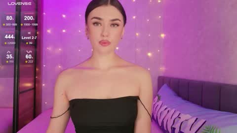 Sandy online show from January 19, 2:19 am