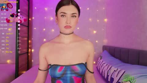 Sandy online show from February 15, 7:57 pm