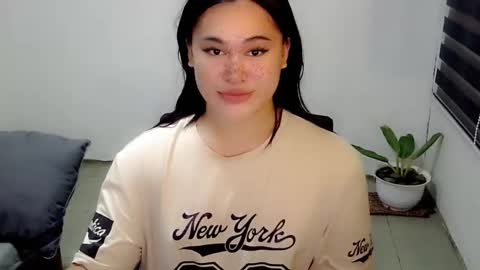 Snapshot of sangre_danaya chatting on October 24, 6:15 pm DANAYA online show from October 24, 6:15 pm