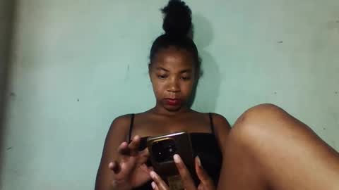 sanyah0123 online show from December 4, 10:39 am