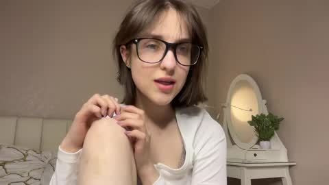 Anny online show from April 3, 10:52 pm