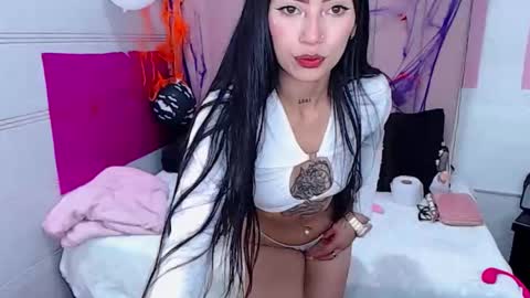 Snapshot of sara_caplerx chatting on October 23, 3:18 pm sarita online show from October 23, 3:18 pm