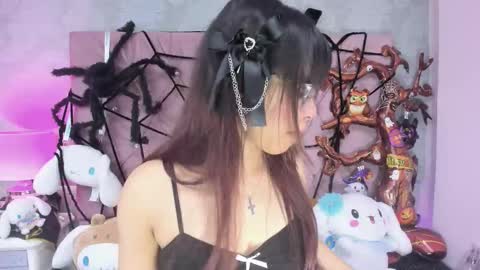 sara lee7 online show from October 19, 8:55 pm