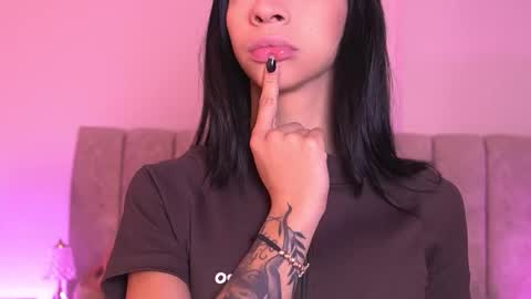 sara_lopee1 online show from December 17, 11:58 am