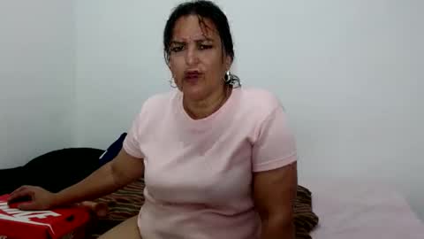 Sara love online show from January 6, 10:58 pm