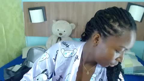 S A R A online show from September 15, 11:51 am