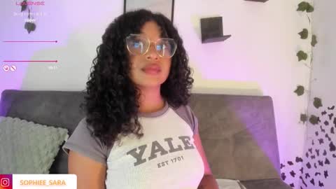 sara sofia online show from September 15, 6:26 pm