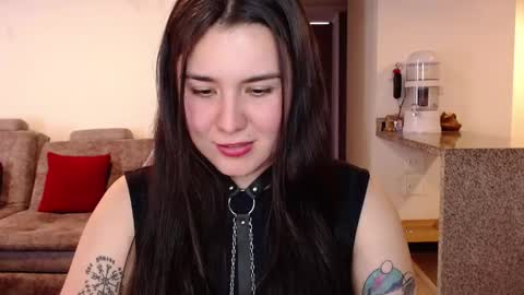 Sara online show from October 16, 7:27 pm