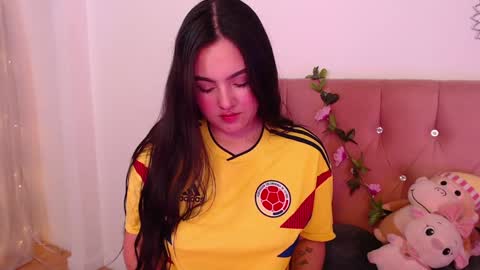          online show from February 4, 2:32 pm