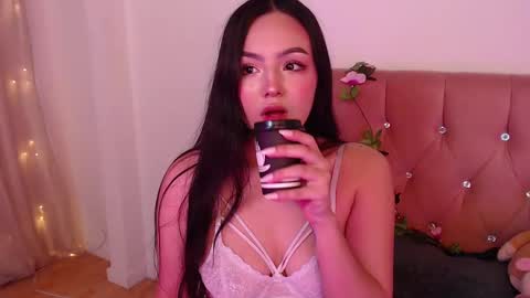          online show from February 19, 2:23 pm