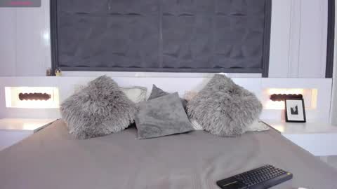  Sara Gomez  online show from March 3, 12:20 pm