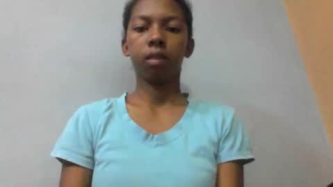 sarah146341 online show from April 18, 4:48 am