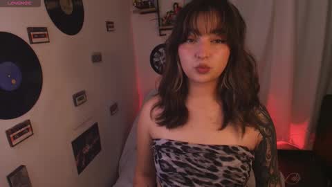 Sara online show from March 27, 4:47 am