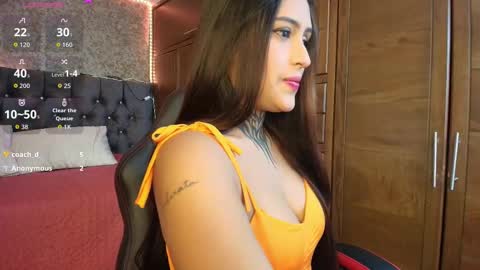 Sarah  online show from February 25, 2:04 pm