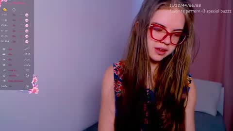 Sarah online show from July 13, 1:39 am