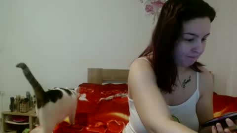 Sarah online show from March 12, 11:31 am