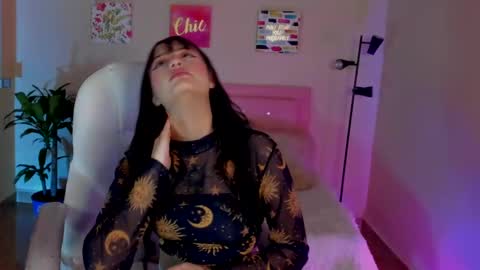 Sarah Ramirez online show from March 10, 7:29 pm