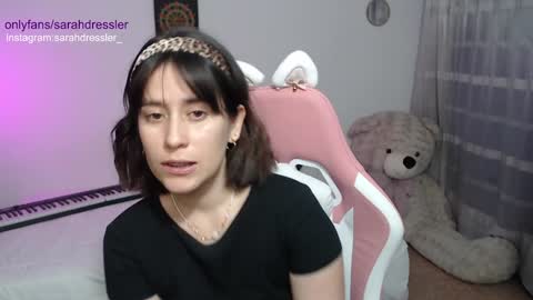 sarahdressler online show from January 26, 1:41 am