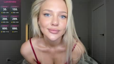 sarahphyllis online show from July 15, 10:03 pm