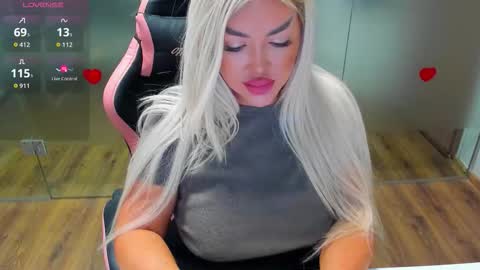 Sarah online show from March 3, 7:47 am